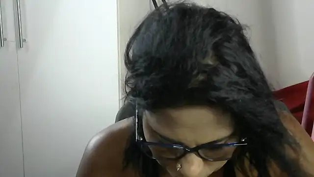 Snapshot of sunshinelady_ chatting on January 2025 09:35:01 AM sunshinelady online show from January 2025 09:35:01 AM