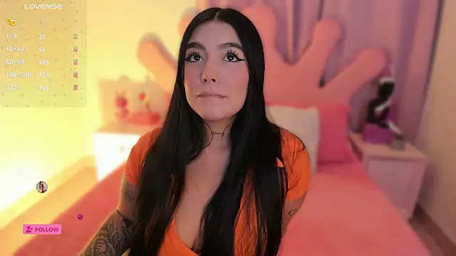 shantall vidales  online show from September 2025 05:09:01 AM