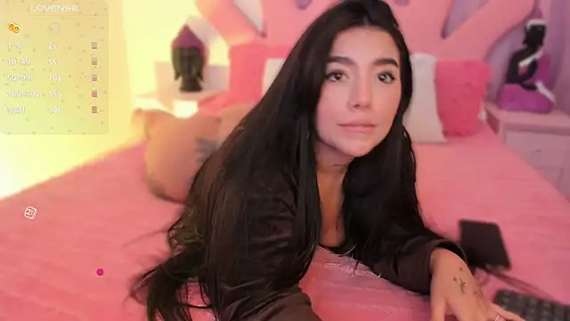 shantall vidales  online show from September 2025 07:47:01 AM