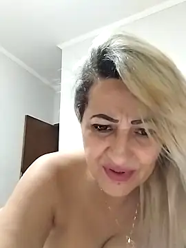 vivifernades online show from January 2025 12:17:01 PM