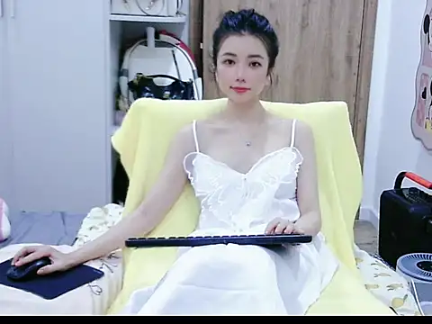 Snapshot of Cute_Ruby01 chatting on July 2026 02:29:01 PM Cute Ruby01 online show from July 2026 02:29:01 PM