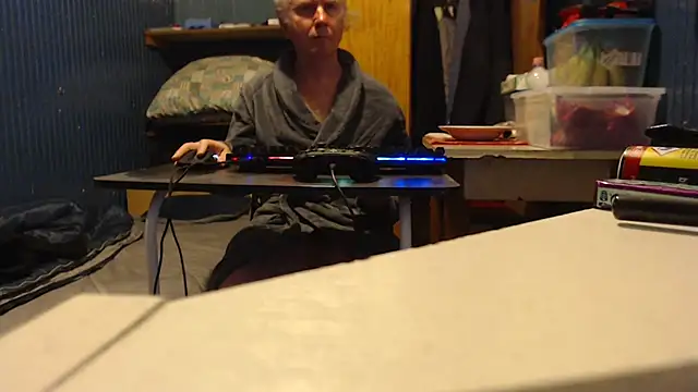 Snapshot of Vgy67Z95 chatting on December 2024 04:14:02 PM Vgy67Z95 online show from December 2024 04:14:02 PM