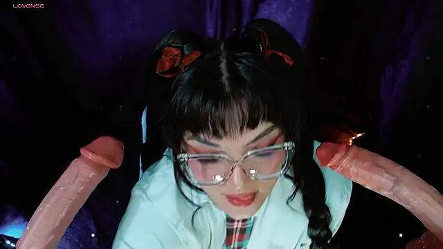 alexa11  online show from September 2025 07:28:01 PM