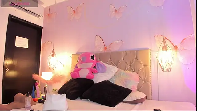 Vivi prinncess online show from March 2026 12:10:02 AM