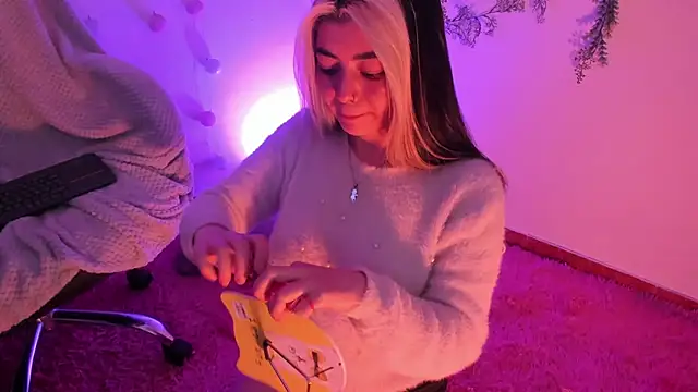 Snapshot of Sammysammy_ chatting on December 2024 04:49:02 AM Sammysammy  online show from December 2024 04:49:02 AM