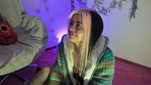 Snapshot of Sammysammy_ chatting on December 2024 11:20:01 PM Sammysammy  online show from December 2024 11:20:01 PM