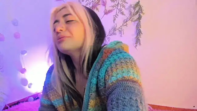 Snapshot of Sammysammy_ chatting on December 2024 05:38:01 AM Sammysammy  online show from December 2024 05:38:01 AM