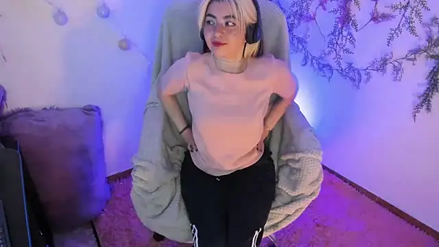 Snapshot of Sammysammy_ chatting on January 2025 08:21:01 PM Sammysammy  online show from January 2025 08:21:01 PM