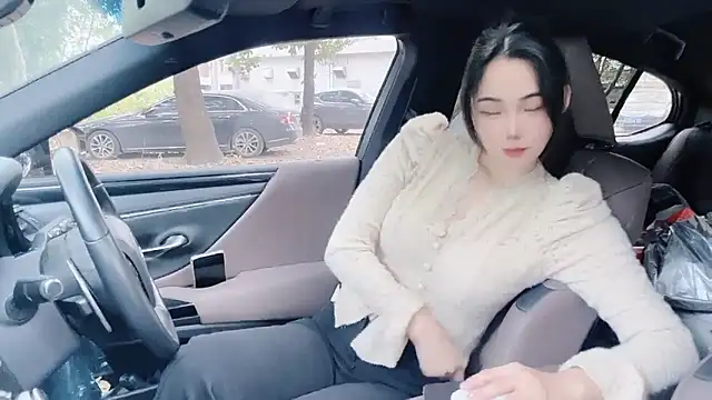 orla2021 online show from December 2024 12:53:02 AM