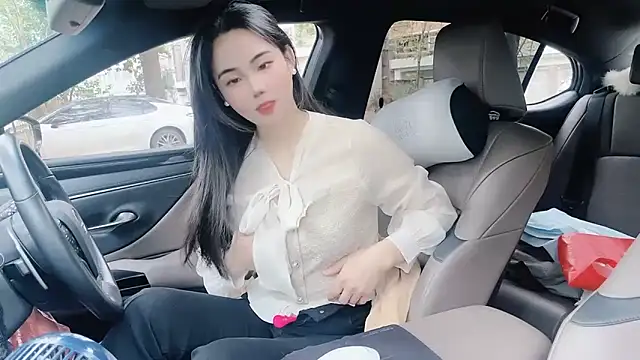 orla2021 online show from February 2025 01:27:01 AM