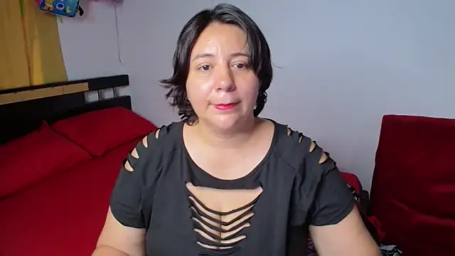Snapshot of sexxy_ticki chatting on April 2026 09:37:01 PM sexxy ticki online show from April 2026 09:37:01 PM