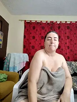 Snapshot of rosahills chatting on April 2026 07:06:01 AM rosahills online show from April 2026 07:06:01 AM