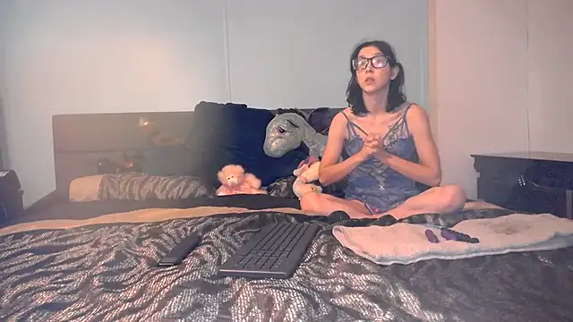 Snapshot of babbygirl94 chatting on November 2025 05:57:01 PM babbygirl94 online show from November 2025 05:57:01 PM