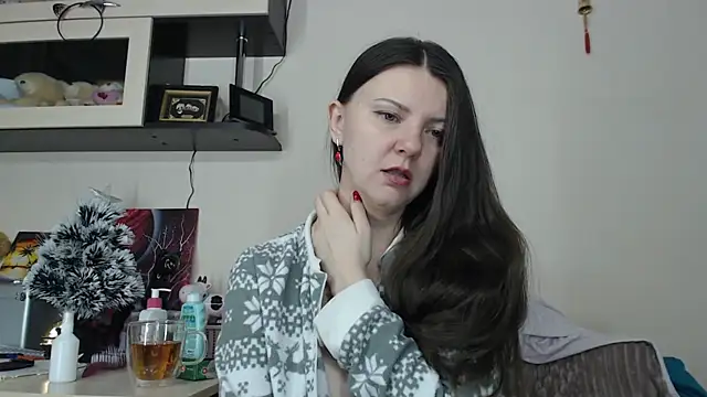 Snapshot of SugarTati chatting on February 2026 06:50:01 PM SugarTati online show from February 2026 06:50:01 PM