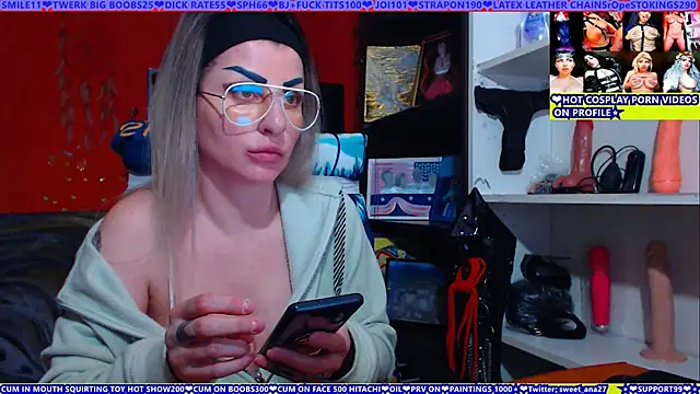 Snapshot of cuminmenowbbyx chatting on April 2026 05:06:01 PM cuminmenowbbyx online show from April 2026 05:06:01 PM