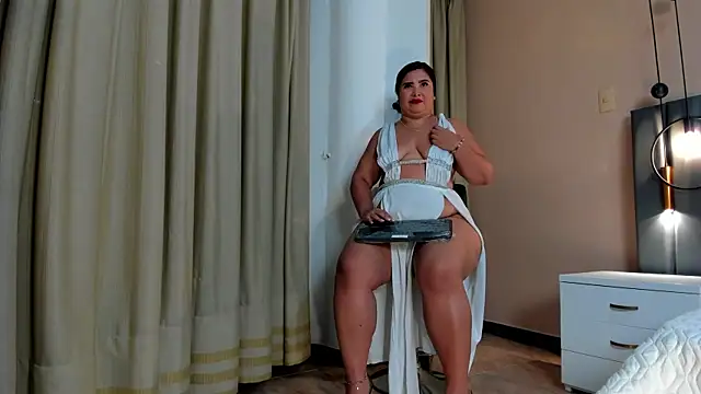 Snapshot of AGATHAA_WHITE chatting on March 2025 12:04:02 PM AGATHAA WHITE online show from March 2025 12:04:02 PM