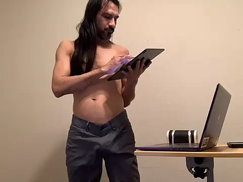 Youreherewithme online show from January 2025 02:43:01 AM