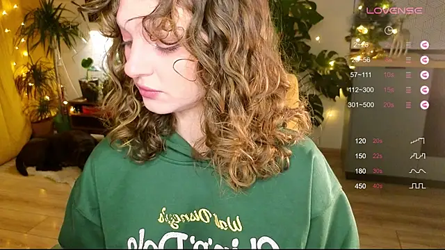 AliceKingsleigh online show from January 2025 04:50:02 PM