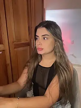 Snapshot of Miss_valeriaa chatting on April 2026 08:48:01 PM Miss valeriaa online show from April 2026 08:48:01 PM