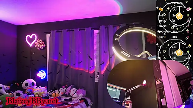 BlaizeyBBy online show from December 2024 09:24:01 AM