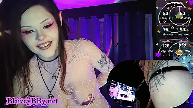 BlaizeyBBy online show from December 2024 09:24:01 AM