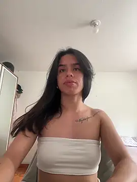 xlovelygirlx online show from February 2025 09:32:02 PM