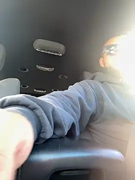 Ozzy420  online show from November 2025 10:07:02 PM