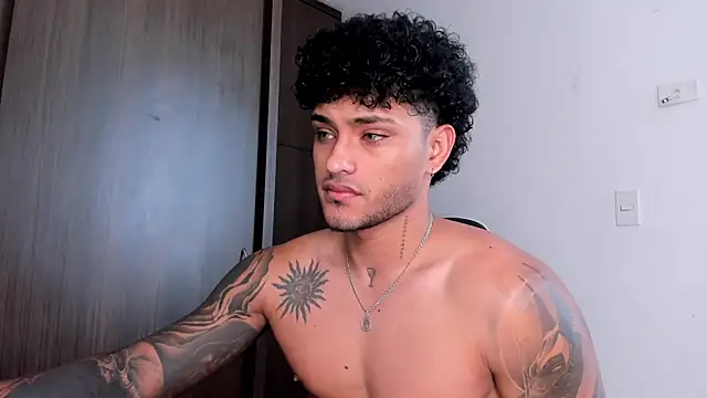 Alessandro Vanni online show from February 2025 12:55:01 PM