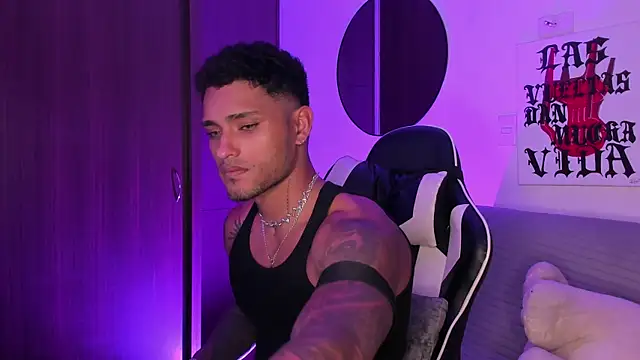 Alessandro Vanni online show from July 2026 03:14:01 AM