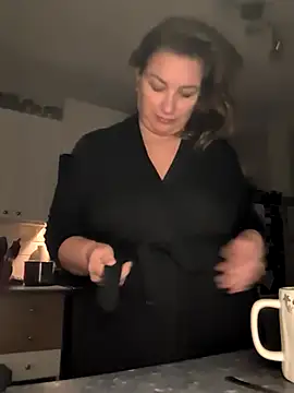 Canadian BBW online show from December 2025 02:36:02 PM