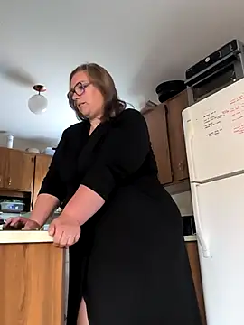 Canadian BBW online show from July 2026 02:21:02 PM