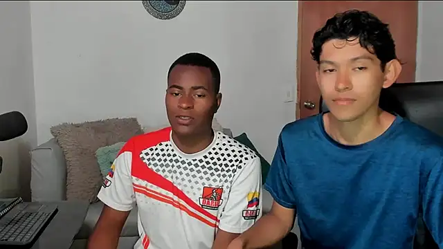 Snapshot of CrissBrownxxx chatting on February 2026 09:07:01 PM CrissBrownxxx online show from February 2026 09:07:01 PM