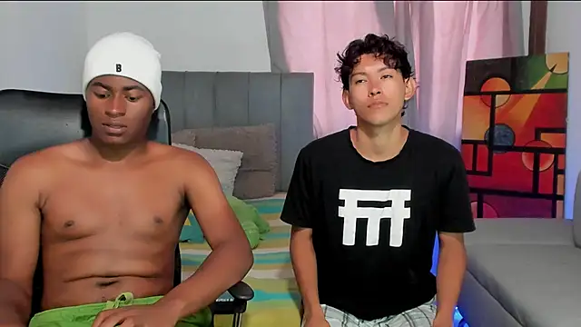 Snapshot of CrissBrownxxx chatting on April 2026 04:50:02 PM CrissBrownxxx online show from April 2026 04:50:02 PM