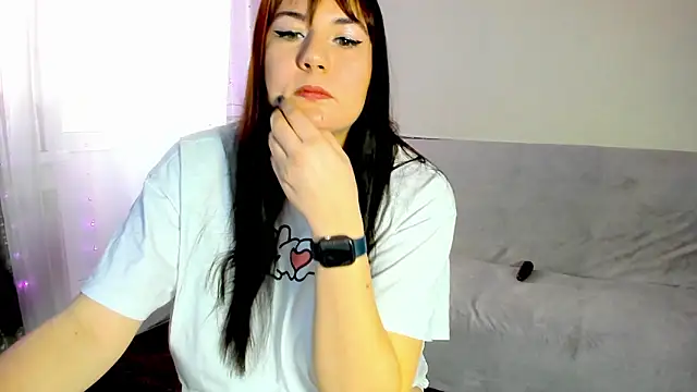 Snapshot of viki_love77 chatting on March 2026 03:34:01 AM viki love77 online show from March 2026 03:34:01 AM