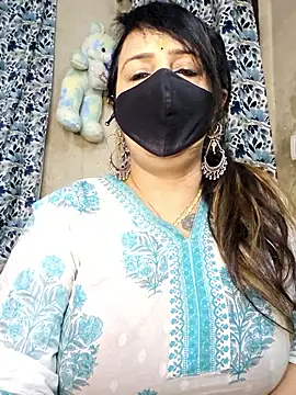 Snapshot of cute-tanvi chatting on January 2026 01:11:01 AM cute-tanvi online show from January 2026 01:11:01 AM