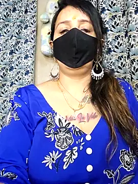 Snapshot of cute-tanvi chatting on February 2026 02:53:01 AM cute-tanvi online show from February 2026 02:53:01 AM