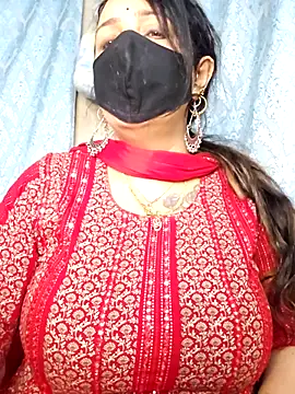 Snapshot of cute-tanvi chatting on February 2026 11:58:01 PM cute-tanvi online show from February 2026 11:58:01 PM