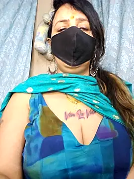 Snapshot of cute-tanvi chatting on February 2026 12:54:01 AM cute-tanvi online show from February 2026 12:54:01 AM