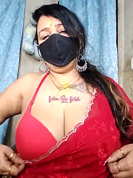 Snapshot of cute-tanvi chatting on February 2026 01:17:01 AM cute-tanvi online show from February 2026 01:17:01 AM