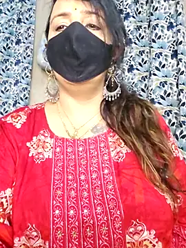 cute-tanvi online show from March 2026 01:43:02 AM