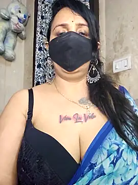 cute-tanvi online show from April 2026 01:01:02 PM