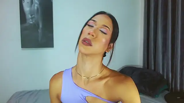 Snapshot of Kenisha_Sweet chatting on October 2025 09:59:01 PM Kenisha Sweet online show from October 2025 09:59:01 PM