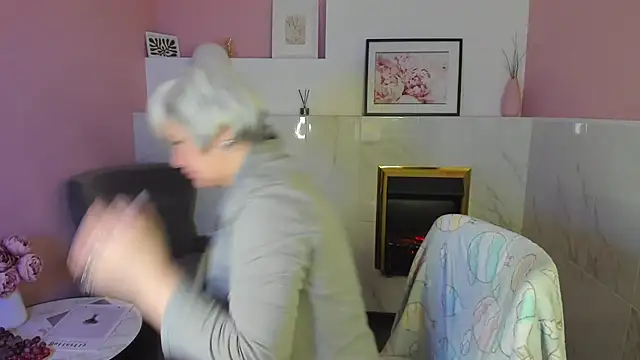 CarmenSoft online show from February 2025 04:10:01 AM