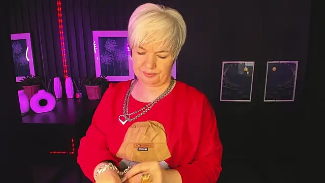 CarmenSoft online show from February 2025 08:43:02 PM