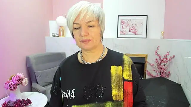 CarmenSoft online show from October 2025 08:26:01 PM