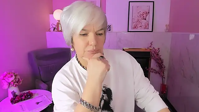 Snapshot of CarmenSoft chatting on March 2026 08:42:01 PM CarmenSoft online show from March 2026 08:42:01 PM