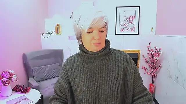 Snapshot of CarmenSoft chatting on April 2026 09:04:02 PM CarmenSoft online show from April 2026 09:04:02 PM