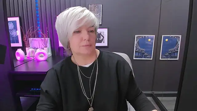 Snapshot of CarmenSoft chatting on May 2026 08:50:02 PM CarmenSoft online show from May 2026 08:50:02 PM