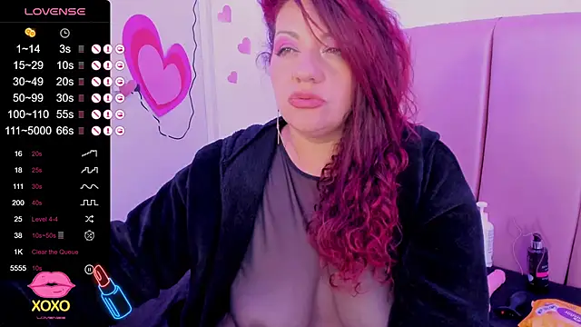 Snapshot of pamela_dimantis_ chatting on February 2025 10:18:01 AM pamela dimantis  online show from February 2025 10:18:01 AM