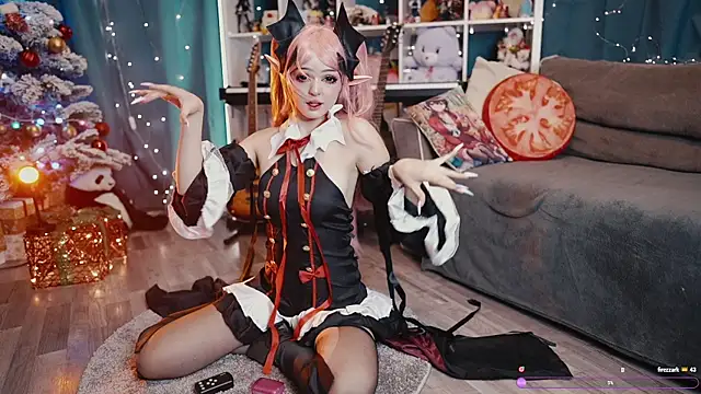 Snapshot of MadnessAlison chatting on December 2025 02:44:02 PM MadnessAlison online show from December 2025 02:44:02 PM